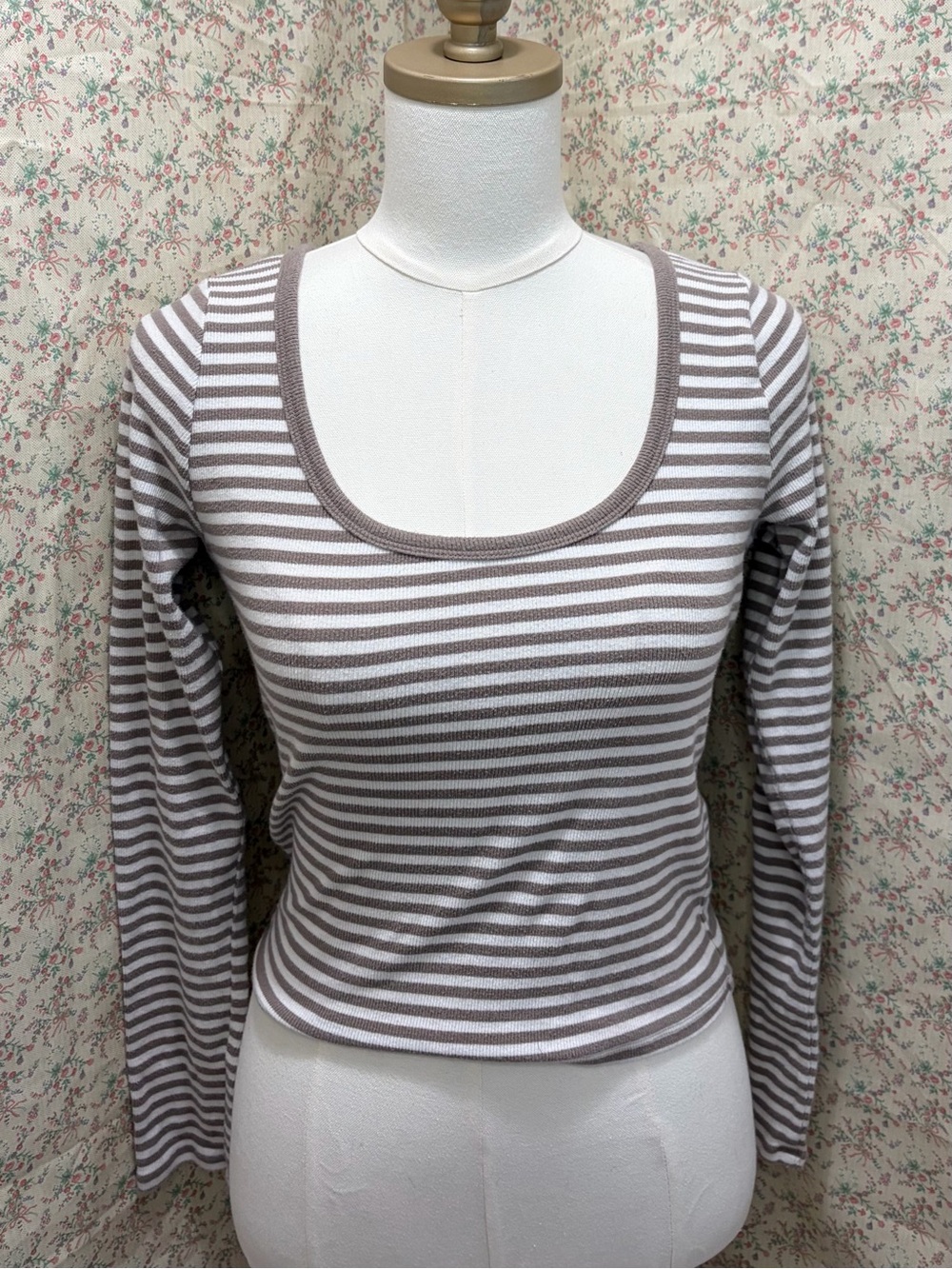 Hollister Striped Square Neck Long Sleeve Brown Top